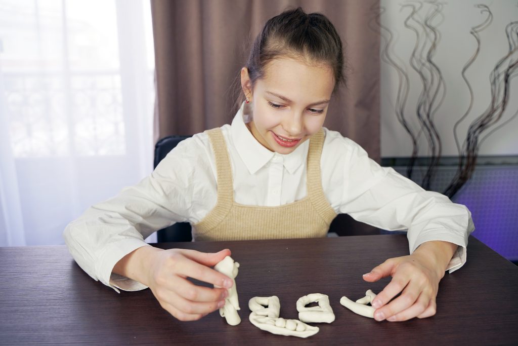 СДВГ у школьников: Симптомы, причины, лечение | Dyslexic